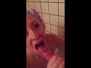 Shower,Small Tits,Blowjob,POV