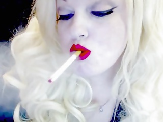 Smoking,Blonde,MILF,Voyeur,Webcams,Slut,Big Boobs