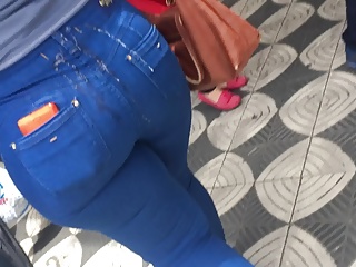 Big Ass,Cumshot,Hidden Cams,Latina,Lingerie,Voyeur,Jeans