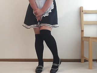 Maid,Asian,Pissing,Homemade